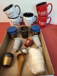 lot 1215 image: K cup filters and mugs