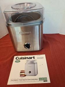 lot 1221 image: Cuisinart 2 qt, frozen yogurt-sorbet and ice cream maker, missing the freezer bowl insert