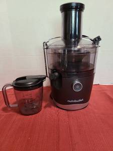 lot 1252 image: Nutribullet