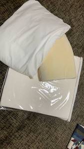 lot 1416 image: Wedge pillow and bed pillows