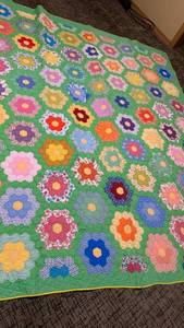 lot 1420 image: Handmade Hexagon Flower Quilt Green Background Multicolor 88X76