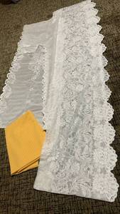 lot 1441 image: Lace Window valance and fabric