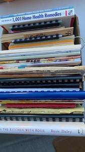 lot 3206 image: Mostly cookbooks