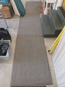 lot 3512 image: Gray Textured  Rug outdoor  47x30,  3