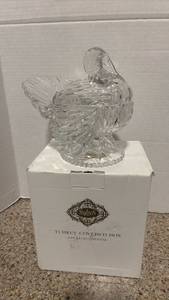 lot 1125 image: Shannon Crystal Turkey Covered Box 24% Lead Crystal