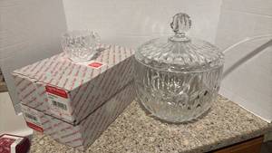 lot 1130 image: Nachtmann Bleikristallwerke Bowleglas Orion Bowl with 12 cups