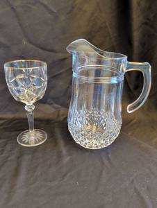 lot 1137 image: Longchamp Crystal DaArques Diamond Cut 24% Lead Crystal Clear Pitcher and Avon Stemmed Goblet