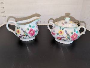 lot 1154 image: Old Foley England Porcelain Tableware Set Creamer Tureen Sugar Bowl Floral Decorated 3 Pieces