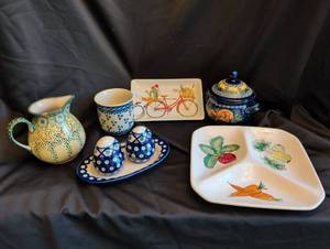 lot 1157 image: Boleslawiec Ceramics and more