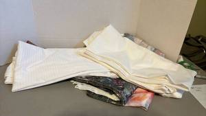lot 1371 image: Shower curtains and a tablecloth
