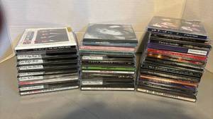 lot 1374 image: Lot of Music CDs Garth Brooks Neil Diamond Reba McEntire