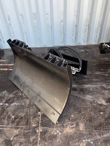 lot 9358 image: Unused SD Lanch Snow Blade