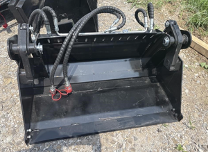lot 9354 image: Unused SD Lanch 4-in-1 Bucket