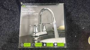 lot 41 image: Home Wares Chrome Bath Faucet with LED Light