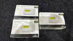 lot 65 image: Emerson 80 Series Non-Programmable Thermostat Lot of 3