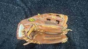 lot 80 image: Wilson Baseball Glove Leather
