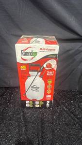 lot 105 image: Roundup Multi-Purpose Sprayer 3-in-1 Nozzle 2 Gallon