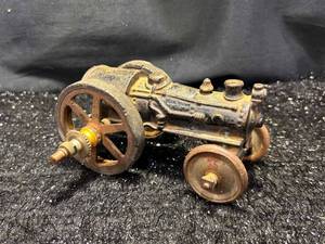 lot 125 image: Brass Steam Engine Model Toy Locomotive with Wheels