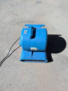 lot 6894 image: Blue Blower Fan