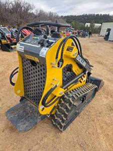 lot 6968 image: Unused SDLL60 Mini Skid Steer Loader