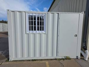 lot 6971 image: 11ft Modified Shipping Container with Windows