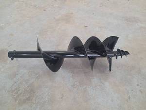 lot 8007 image: Heavy Duty Post Hole Auger Bit 30cm