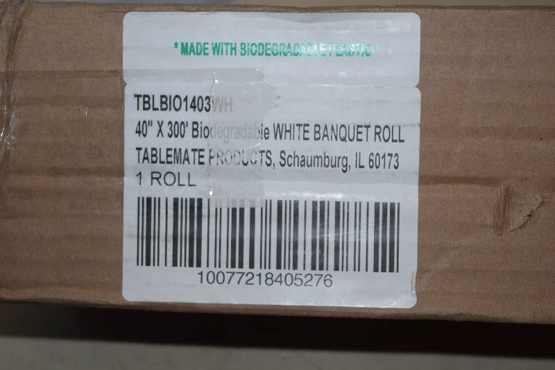 lot 23 image: Roll White Banquet Table Cover