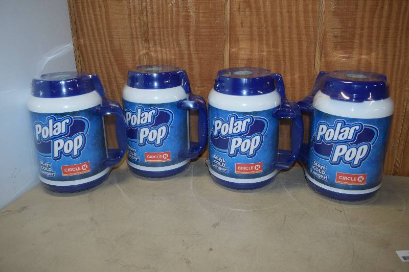 lot 41 image: 4 Whirleys Insulated Drink Mugs
