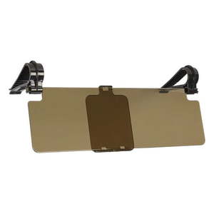 lot 21389 image: As Seen on TV Glare Blocker Sun Diffuser Model 0500