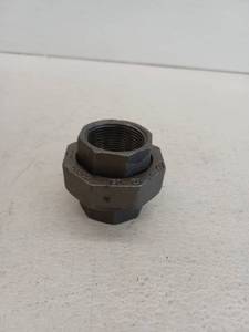 lot 21485 image: Jones Stephens 1 14in Union Cast Iron Pipe Fitting (30-Piece Lot)