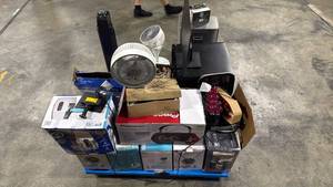 lot 5 image: Handyman special pallet #3 (all items damaged, missing parts, or non functional)&nbsp- Retail $0