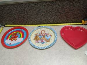 lot 1311 image: Decorative Plate Set Rainbow Teddy Bear, Picnic Basket, & Heart
