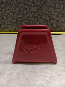 lot 1341 image: Mason Craftsmade Red Table Napkin Holder
