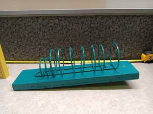 lot 1344 image: Turquoise Metal Bike Rack Stand w 9 Loops