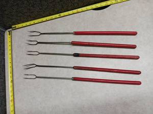 lot 1346 image: Meat Forks with Red Handles (Set of 5) For Camp Fire or Grill