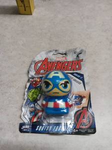 lot 1384 image: Marvel Avengers Squish Foamies Captain America