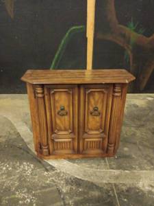 lot 5023 image: Wooden Cabinet w Two Doors & Decorative Hardware