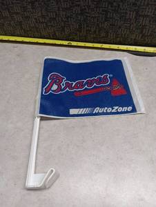 lot 1399 image: Atlanta Braves AutoZone Car Flag