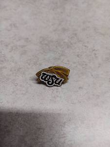lot 1415 image: W.S.U Enamel Pin Badge Approximately 1 inch