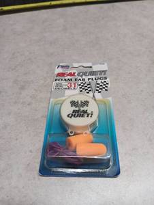 lot 1422 image: Flents Real Quiet Foam Ear Plugs 31 Decibels #180
