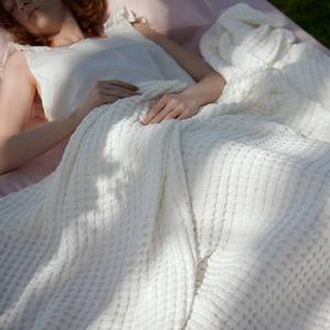 lot 5964 image: Bedsure Cooling Waffle Blanket for Hot Sleepers, Ivory, Queen, 90x90