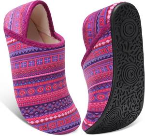 lot 6254 image: XIHALOOK Slippers for Women & Men  Cozy Indoor Slip-On, Furry Warm 40-41