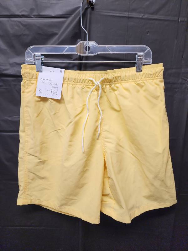 lot 71286 image: Goodfellow & Co, Swim Trunks Mens Hits Above The Knee 7Inseam (Size M) - Retail $15