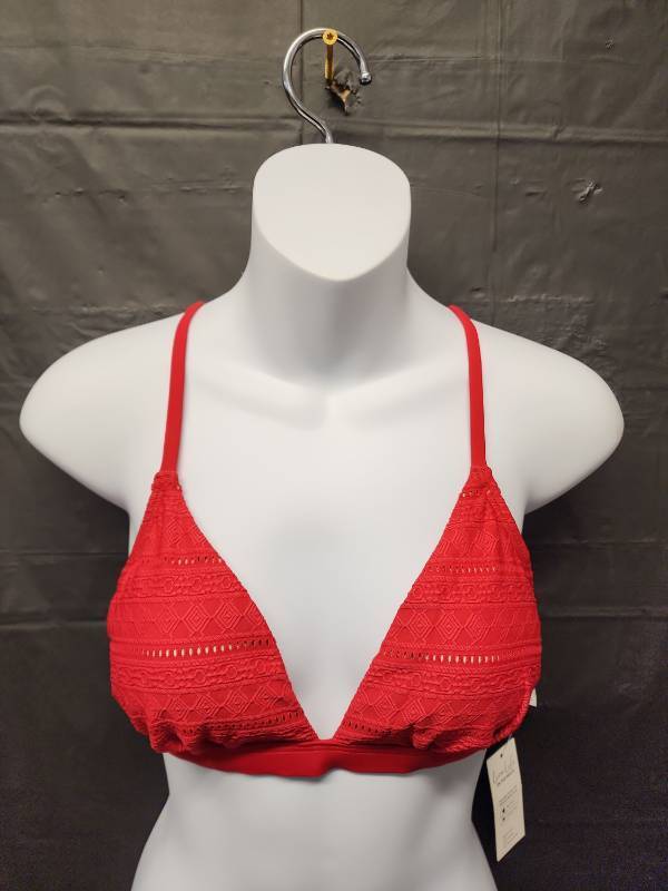 lot 71361 image: CupShe, Red Crochet Bikini Top with Lace-up Back (Size M) - Retail $15