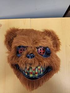 lot 71030 image: Scarry Furry Bear Head Mask  - Retail $8