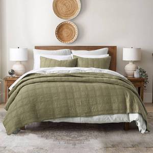 lot 19438 image: HORIMOTE HOME 100% Cotton Quilt Queen Size Olive Green Bedspread, Pre-Washed 3-Piece Cozy Lightweight Stitching Bedding Cover Coverlet Set with 2 Shams in Geometric Pattern for All Season