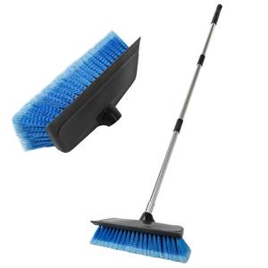 lot 5439 image: NAVAPAL 52 Car Wash Brush with Adjustable Handle