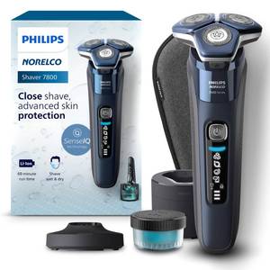 lot 5440 image: Philips Norelco 7800 Electric Shaver, Black