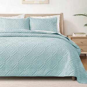 lot 13264 image: Exclusivo Mezcla Full Queen Quilt Set, Aqua Blue