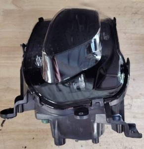 lot 1238 image: Replacement For Jeep 2016-2018 Cherokee Latitude, Limited, Sport 2017 �� 2018 Jeep Trailhawk 2018 Jeep Latitude Plus Halogen Headlight with Bulb, RightPassenger Side CH2503313  68292992AB